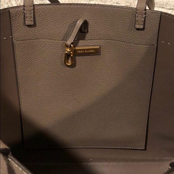 Tory Burch McGraw Tote Silver Maple - Picture 11 of 14